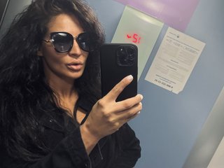 Erotický videochat Elvira_Mur