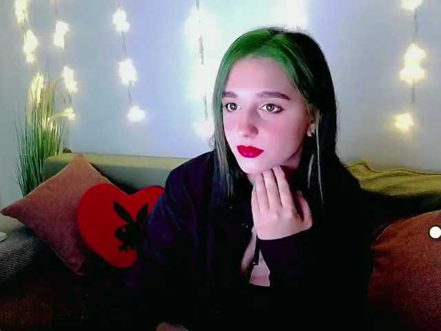 Vysílací screenshoty MiaMoon