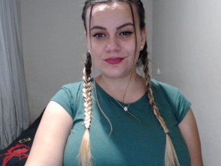 Fotky MiaSweet21 Hi, I am Mia, PM-22tk, friends-33tk, camera-44tk, your wishes in the group and private, I don*t completely undress in the chat, put love please)))