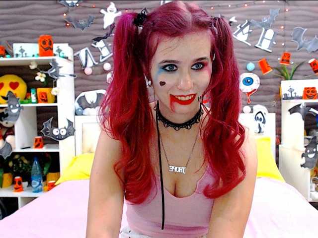 Vysílací screenshoty MikaMoonn1