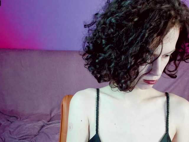 Fotky Mila-Hot @remain before fOUNTAIN SQUIRT!!! Caressing bare breasts - 55tk, Minetic - 135tk, Dildo in pussy - 444tk, HELL SQUIRT - 666tk!!!♥♥♥