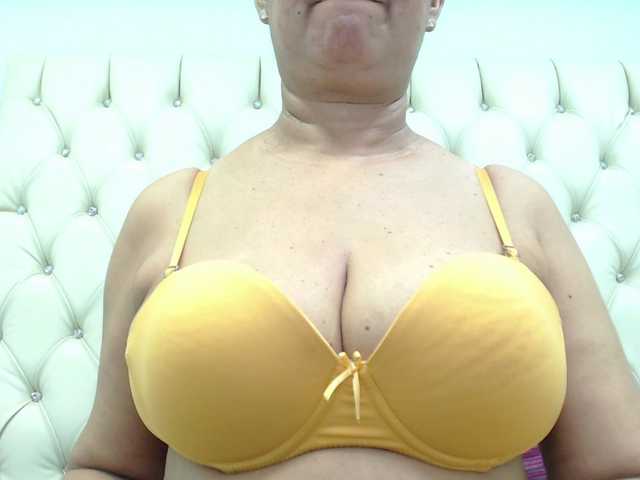 Vysílací screenshoty MilfPleasure1