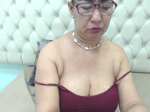 Vysílací screenshoty MilfPleasure1