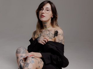 Erotický video chat MilkyCunt