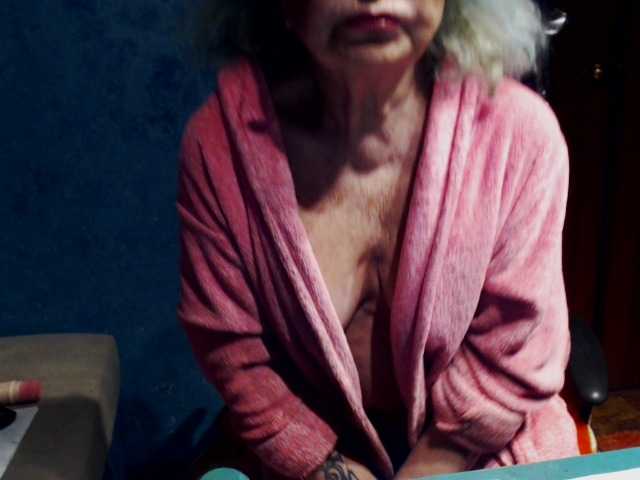 Fotky milo4ka77 boys,60+ old, i will help you cum!!!latex, gloves, fur coats ........ , chek me out ! camera 40 tocins....friends 7 tocins, private : nude mastrubate,see *****0 tok