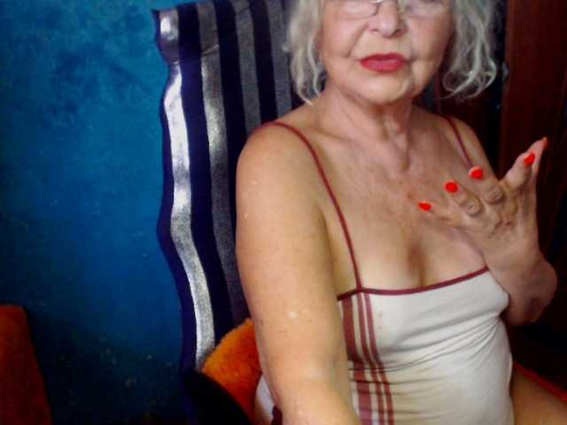 Fotky milo4ka77 boys,60+ old, i will help you cum!!!latex, gloves, fur coats ........ , chek me out ! camera 40 tocins....friends 7 tocins, private : nude mastrubate,see *****0 tok