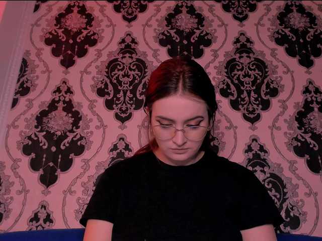 Vysílací screenshoty MinaAngel