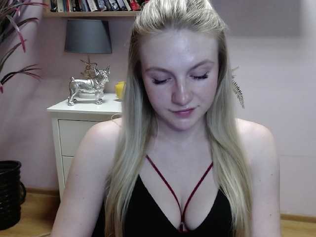 Fotky MindyPleasure Let's have rel some fun #tease #cfnm #domina #blondie #sexy #young #joi #cei #cbt #cuckold #fetish #natural #twerk