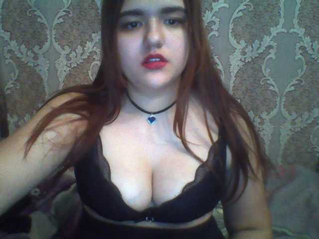 Fotky MirandaWilss Hey guys!:) Goal- #Dance #hot #pvt #c2c #fetish #feet #roleplay Tip to add at friendlist and for requests!