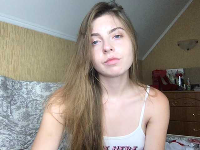Fotky MissAngeel Hello)❤️Im Vikki my Pussy really like the vibration in the pussy) I like to enjoy every moment)Lush+Domi on make me crazy with your tips❤️game with domi make my clit happy