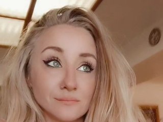 Erotický videochat MissHunyBunz69