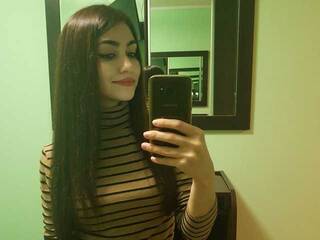 Erotický videochat Hollie_