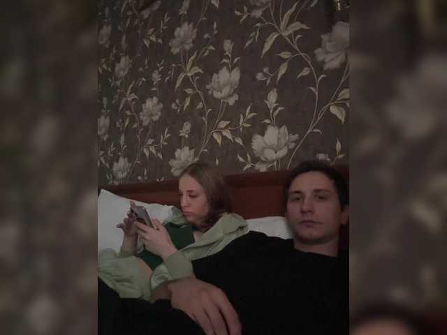 Vysílací screenshoty Molly-and-Tommy