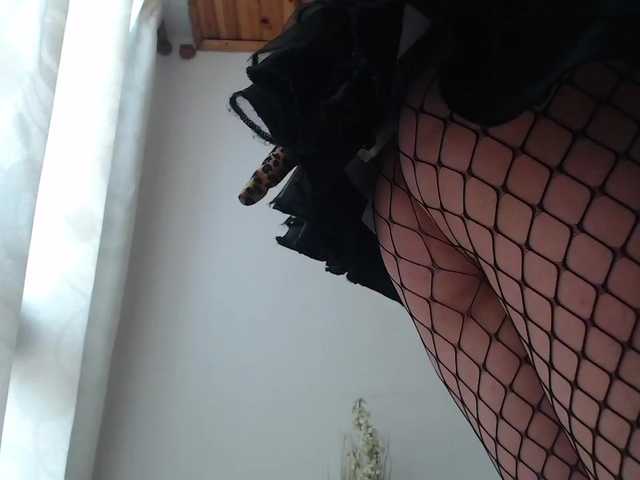 Fotky mollyhank happy hallowen my sweet's boys, welcome an get fun with me #spit #blowjob #twerking #bigass #squir : 113 take clothes off and fingering pussy