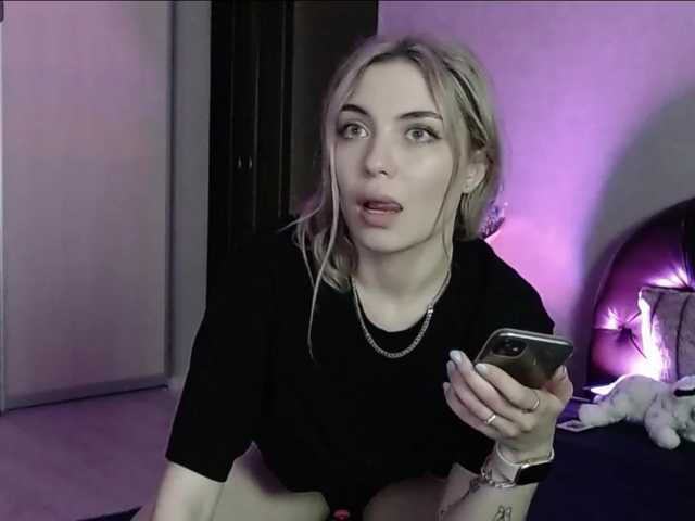 Vysílací screenshoty MollyMays