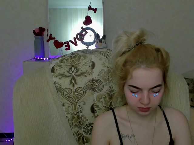 Vysílací screenshoty MonikaMoon