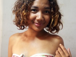 Erotický videochat Myahluna