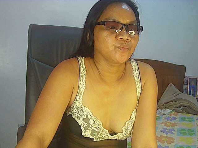 Fotky KettyAsian Hey Guy's Go Tip ,,, I'm here to give you Pleasure lets enjoy, If i feel soo good enough you will see me naked .HELP TO MAKE ME CUM GUYS .... GIVE ME MORE ALOT OFF PLEASURE ...