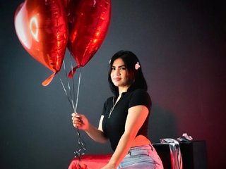 Erotický videochat Nahomi-