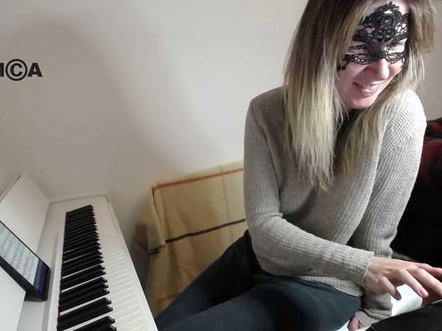 Vysílací screenshoty PianoGirl