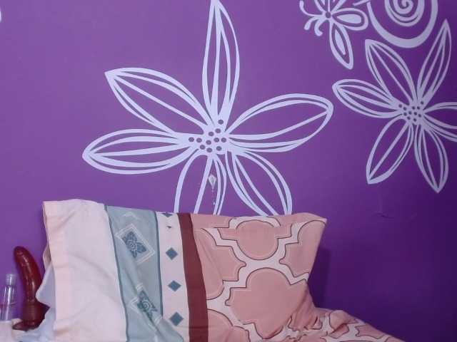 Vysílací screenshoty natasha-brand