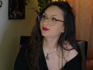 Erotický videochat NaughtYHomemadE