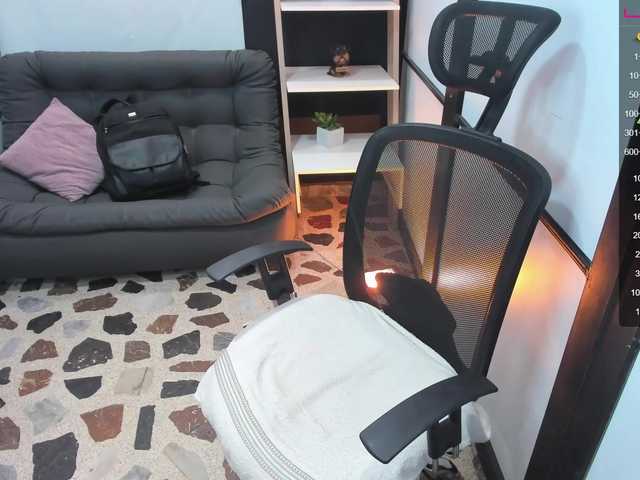 Vysílací screenshoty NickyJones