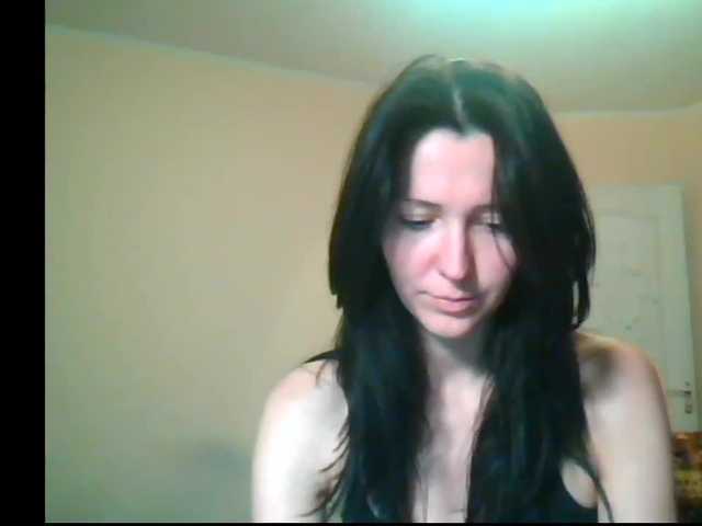 Fotky Nicolekisss55 30 talk - watch the camera, 100 - show the breasts, 200 - take off the panties !!!