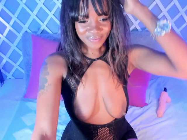 Fotky Niia-Fox hey guys welcome.. I feel naughty tonigh// super sale !!13 vids 777tk //15 xxxpics 222tk all tips are welcome //45tk tip request . SQUIRT AT GOAL [none]