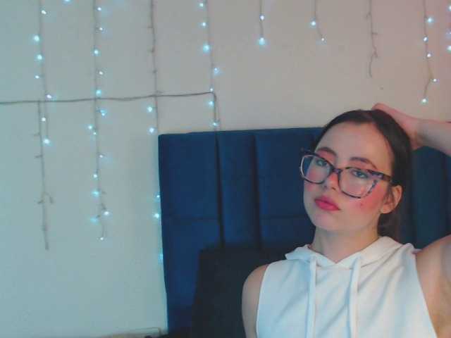 Vysílací screenshoty nikollehuyt