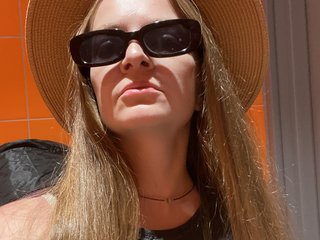 Erotický videochat Ninell-1