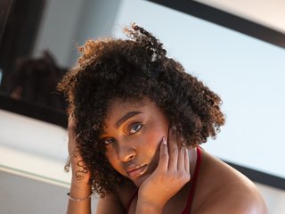 Erotický videochat OhrianaGibson