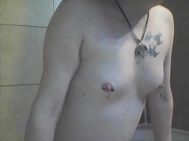 Vysílací screenshoty OpalMilf
