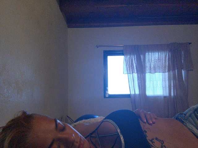 Vysílací screenshoty ORIANATAYLOR