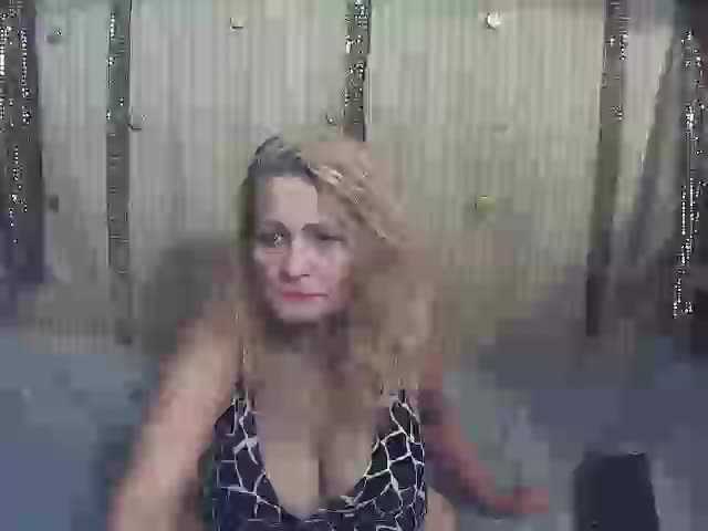 Fotky PaulaPalooza I am new - cum to my room and watch my show!