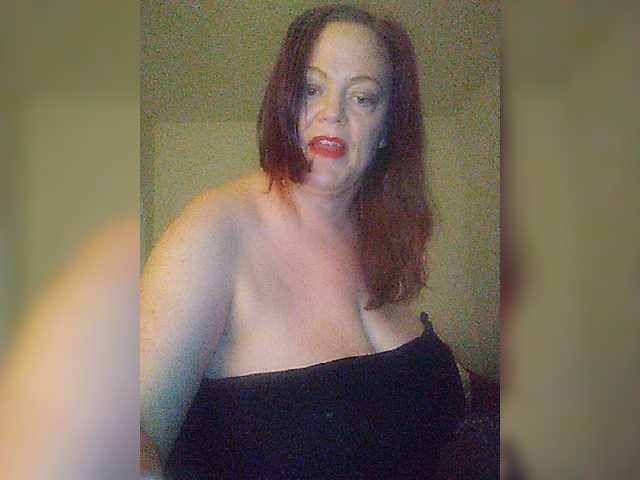 Fotky PennyLaney #hugetits#bigass#milf #queenofqueens No private messages without tipping first Follow me @candy_stone20