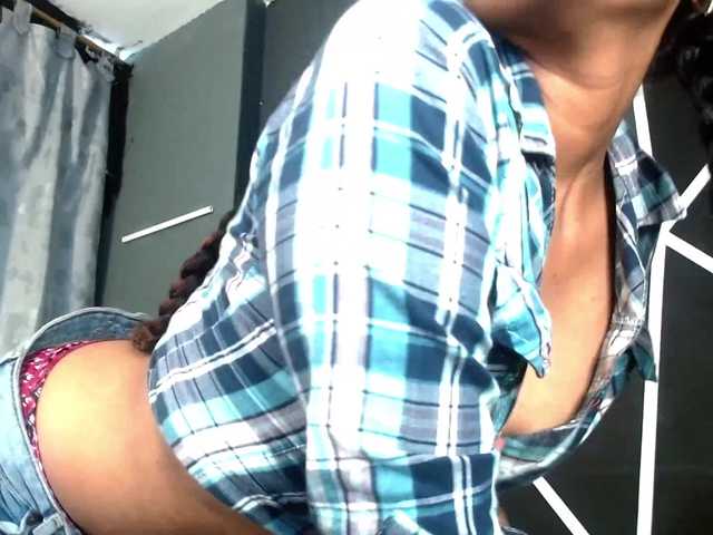 Vysílací screenshoty PetiteEbonyx