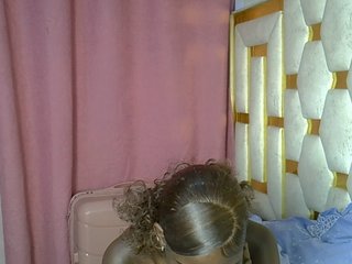 Erotický videochat Petitelunar