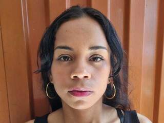 Erotický videochat Pocajontas25