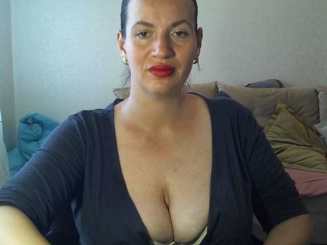 Vysílací screenshoty PradaEscada