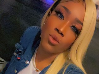 Erotický videochat PrettyDoubleG