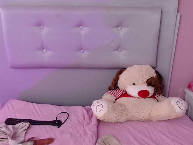 Vysílací screenshoty Pretybrunette