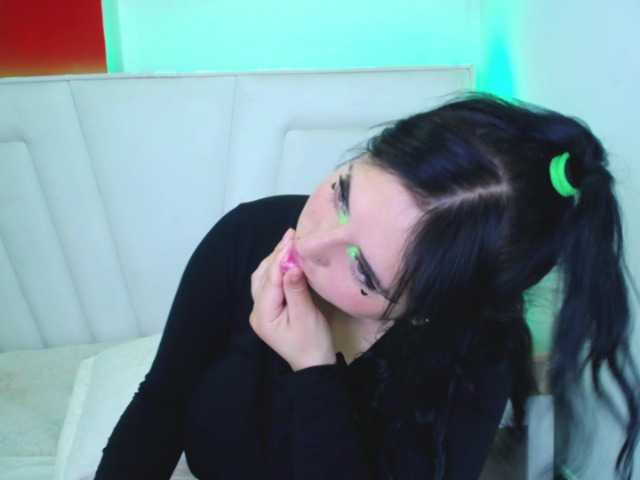 Vysílací screenshoty queen077