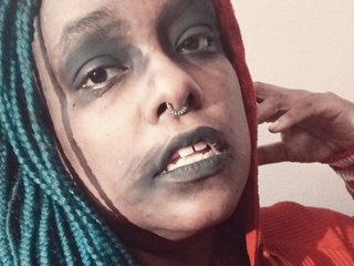 Erotický videochat Queenie-Bee