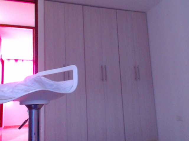 Vysílací screenshoty Queenofsquirt