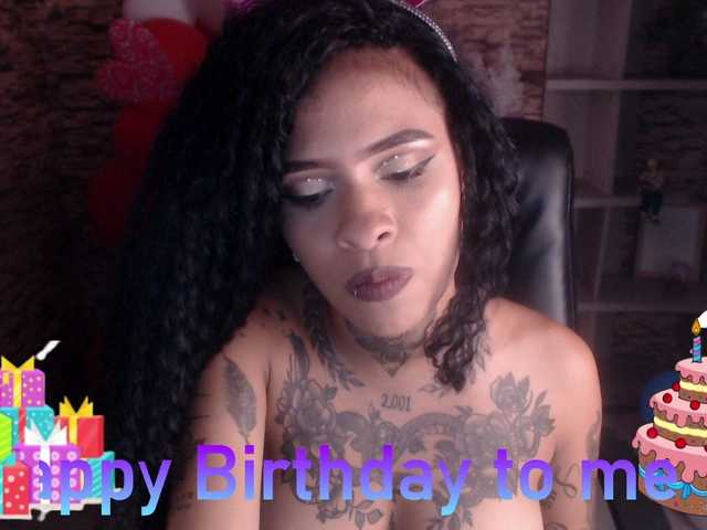 Fotky RaychelLennox ebonylatinabig assbig boobs ebony, young, hairysohw squirt for 1000 tkns