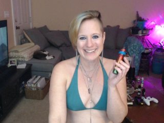 Fotky RoganDamiana Happy New Year! Topless at Goal! Tip Menu in Chat!