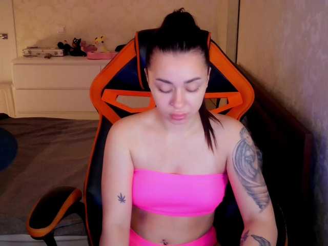 Vysílací screenshoty RosieDixon