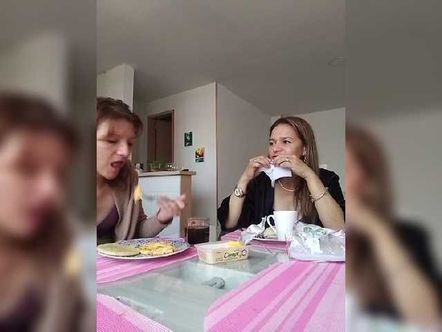 Vysílací screenshoty roxanefoxx0