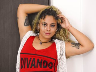 Erotický videochat RoxaneMoore